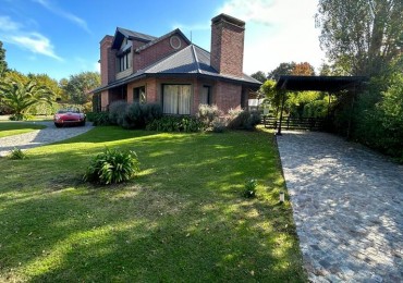 Casa de Estilo en Rumenco, Los Pinos